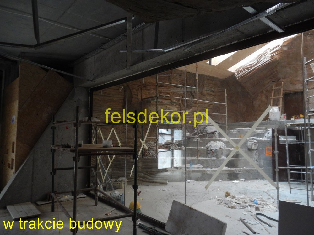 picture/felsdekor_5_dekorbet_copsa_kunstfelsen_decoflex_gdansk_zoo_lwy_05.jpg
